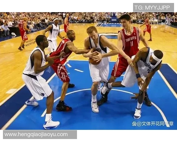 火箭与小牛季后赛对决中的约什表现分析与战术探讨